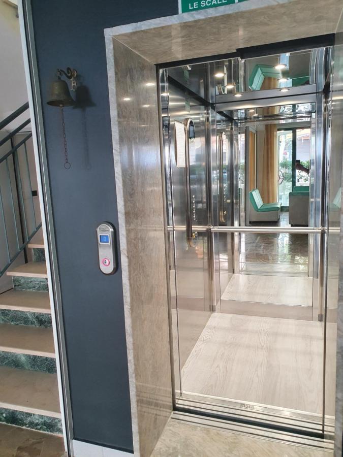 Hotel Venezia San Mauro Mare Kültér fotó